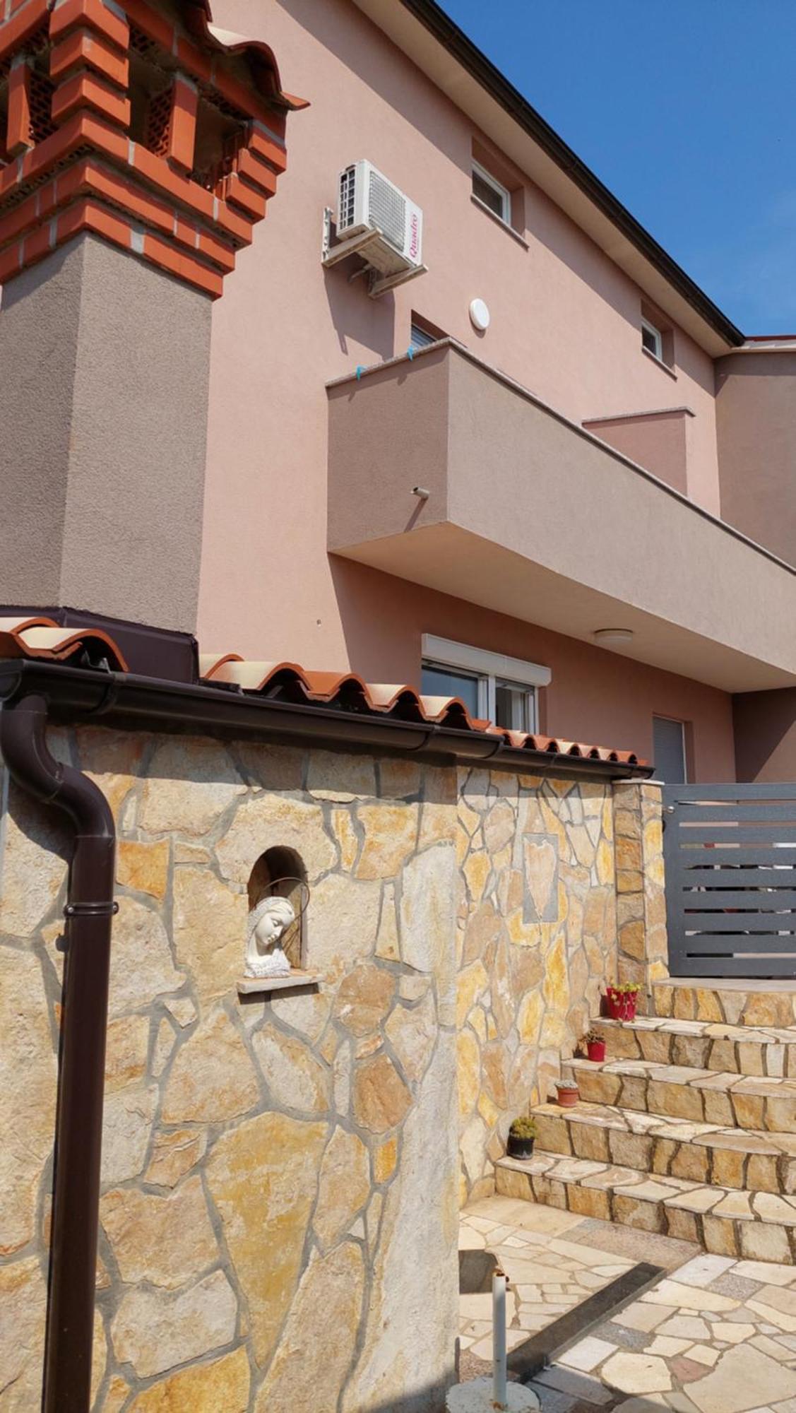 Apartmani B&B Лижнян Экстерьер фото