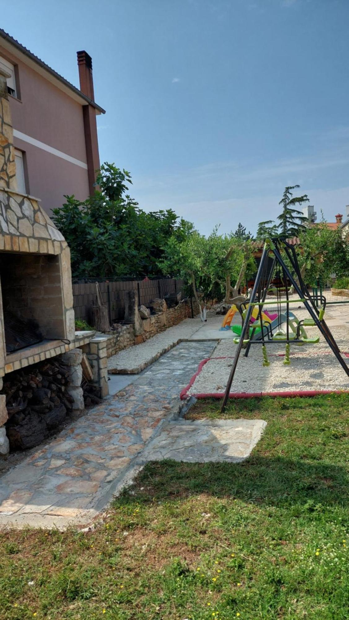 Apartmani B&B Лижнян Номер фото