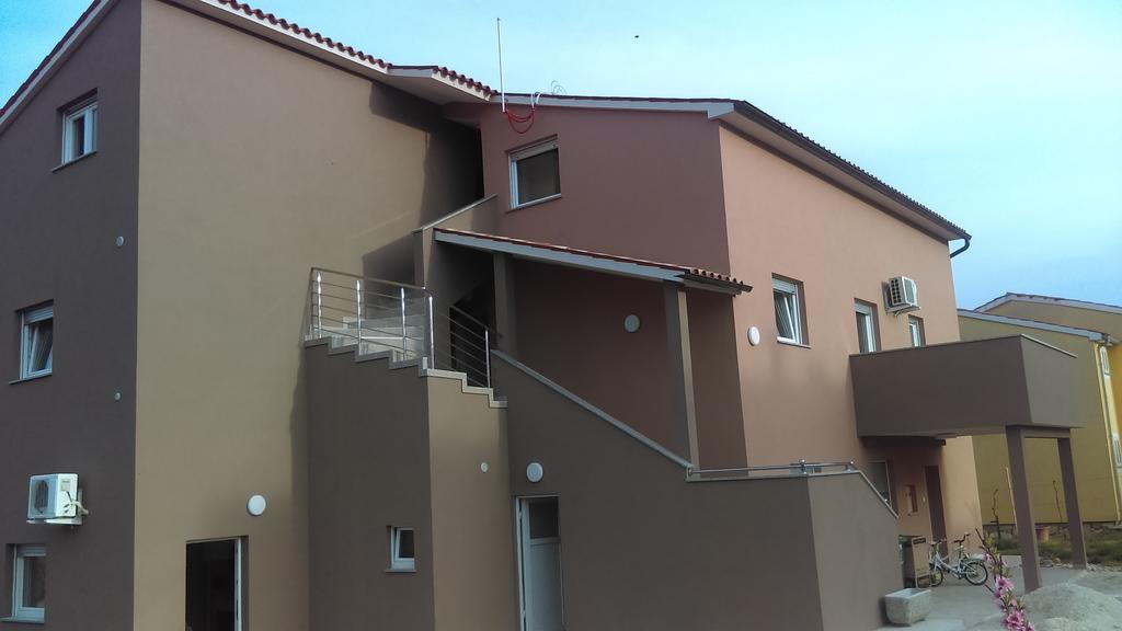 Apartmani B&B Лижнян Экстерьер фото