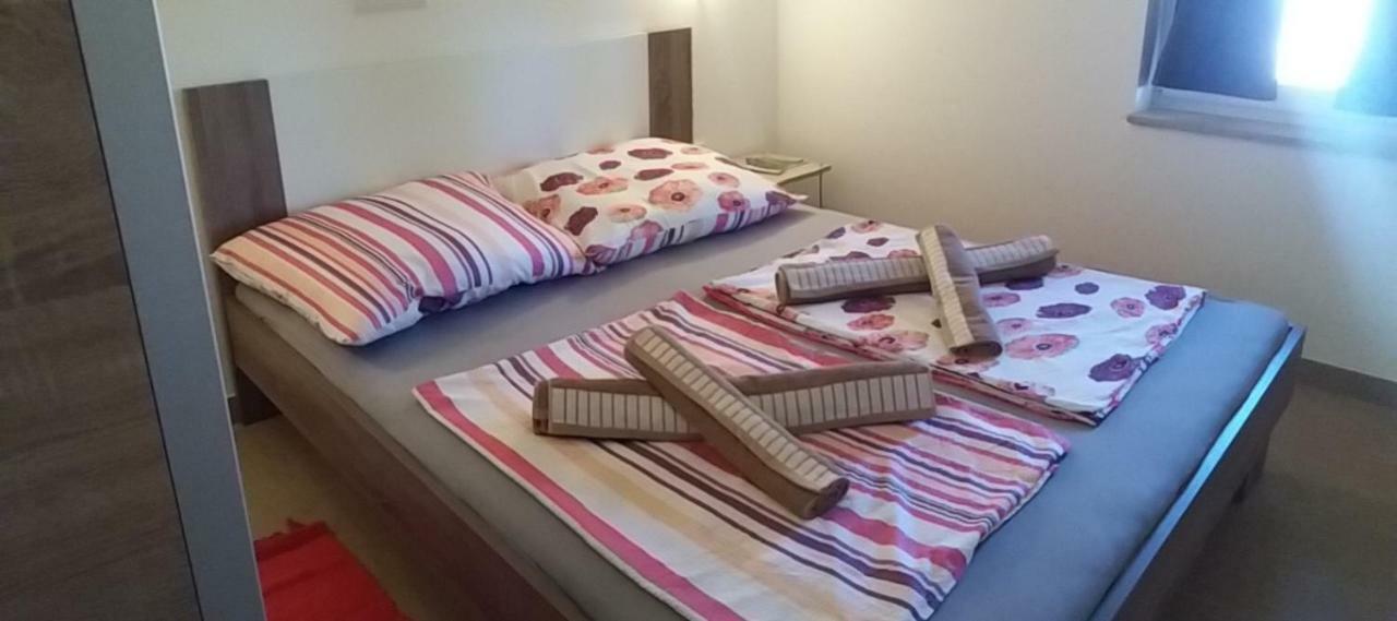Apartmani B&B Лижнян Экстерьер фото