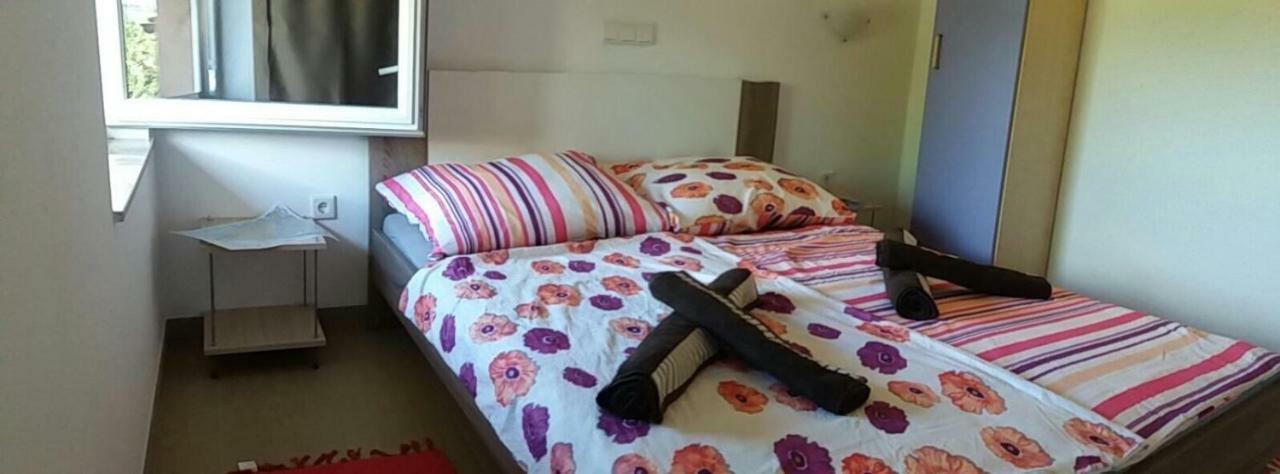 Apartmani B&B Лижнян Экстерьер фото