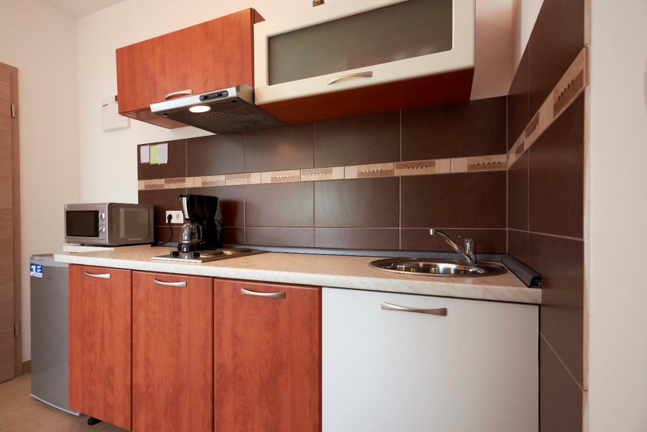 Apartmani B&B Лижнян Экстерьер фото